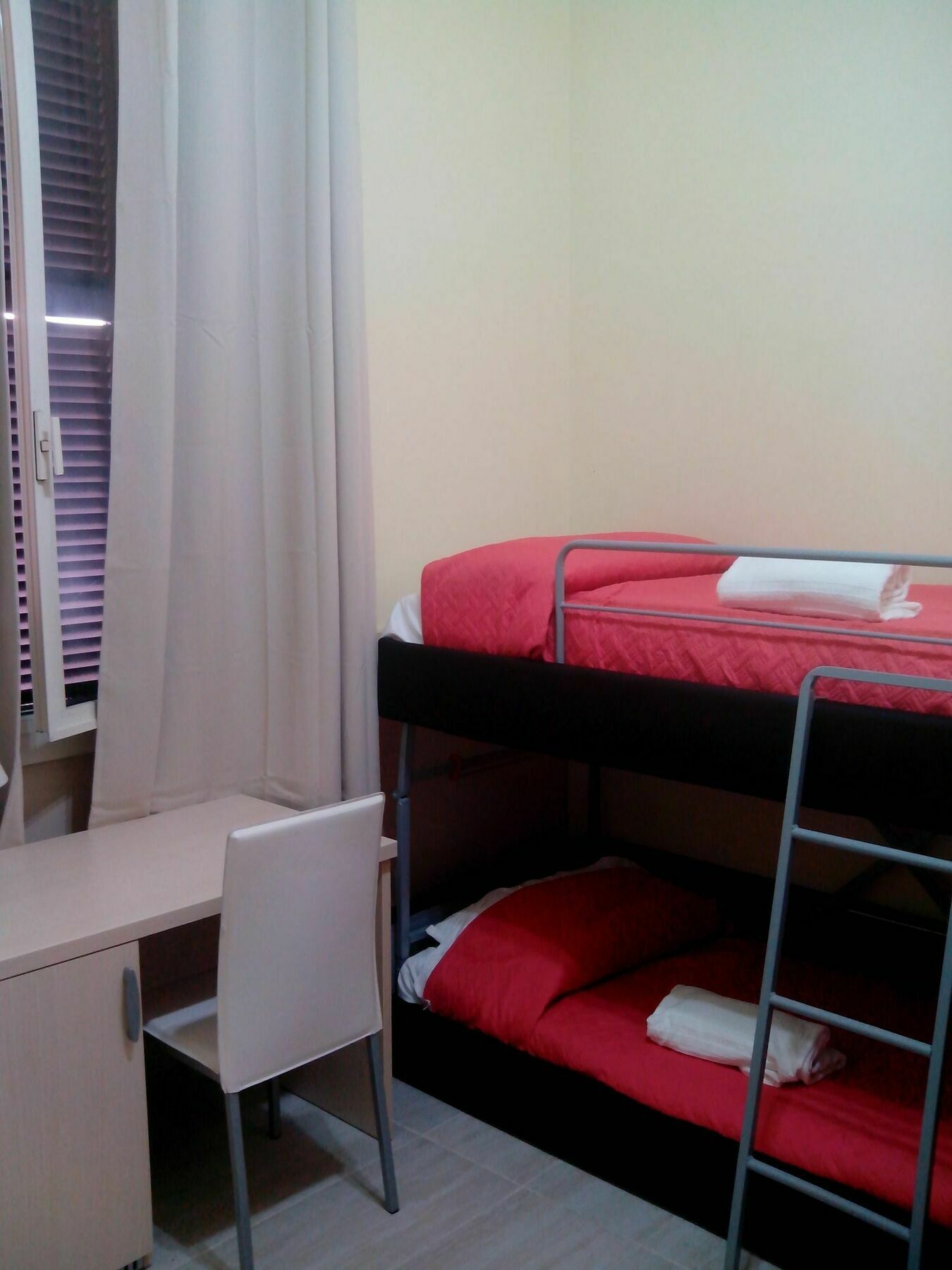 Guest House Hola Roma Екстериор снимка